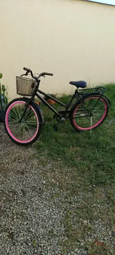 BICICLETA SEMI NOVA