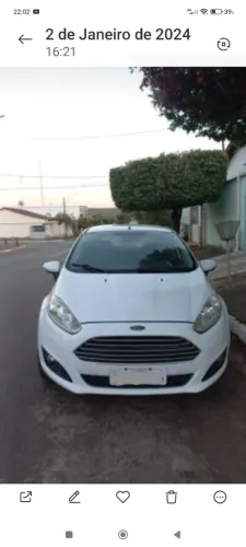 Ford Fiesta 1.5 16V Flex Mec. 5P 2014