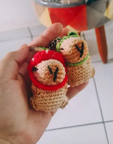 Chaveiro de Capivara em Crochê Artesanal | Feito à mão