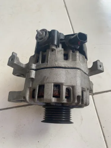 Vendo alternador do Etios original