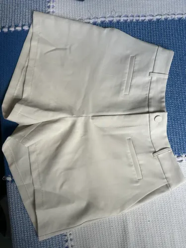 Short alfaiataria off white