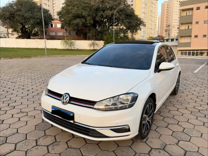 Volkswagen Golf Comfort. 200 TSI 1.0 Flex 12V Aut. 2018