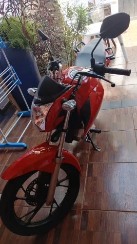 Titan 160