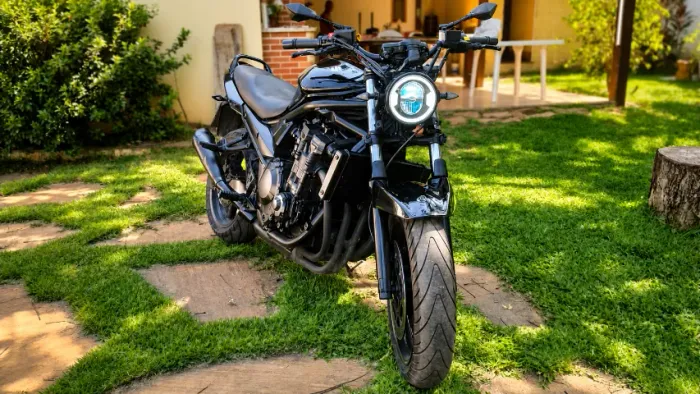 Suzuki GSX650F 2012/2013 - Preta - 130 mil km? Suzuki GSX650F ? Esportiva (leia o anúncio)