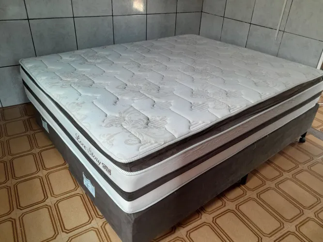 Cama box