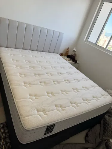 Colchão FA supreme - visco elástico queen quase novo