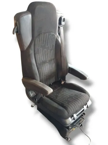 Banco Esquerdo Mercedes Actros2651 2022 2023 A *2