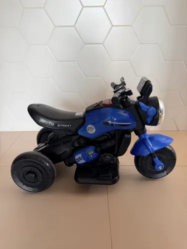 Moto Elétrica Infantil Triciclo Baby Style Street Azul 6V Recarregável