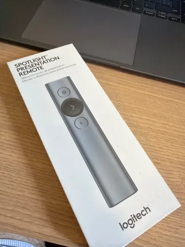 Apresentador ligitech Spotlight advanced