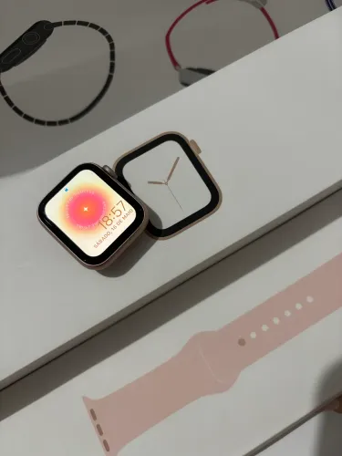 apple watch series 4 rose 40mm