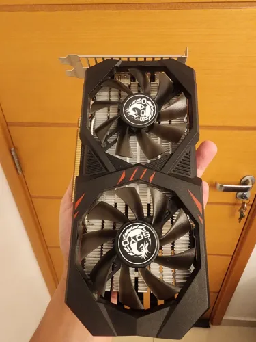 RX 6600m 8gb