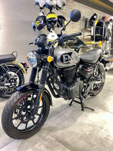 Nova Hunter 350 Dapper Grey 26/27 - 0km