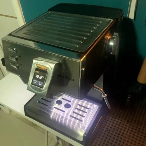 Cafeteira Espresso Britania modificada com todos os acessórios