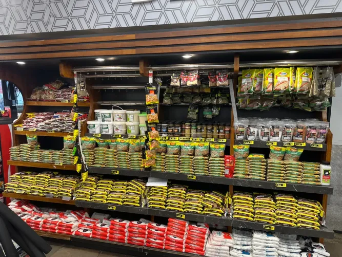 Vendo prateleira colonial