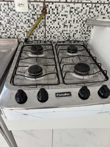 Fogão Gás Laguna 4 Bocas Acendimento Manual Esmaltec usado