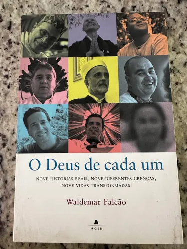 Livro o deus de cada um