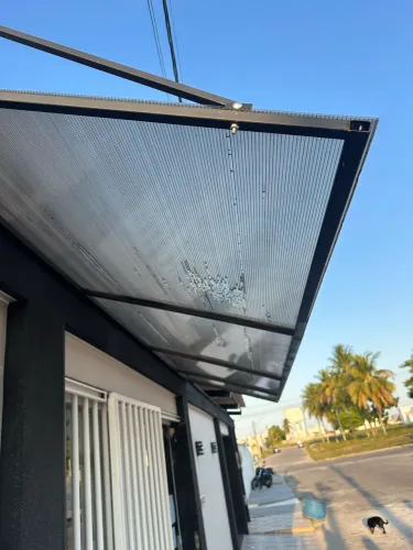 Toldo para tapagem 
