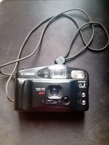 Câmera analógica Canon Sure Shot Owl 35mm 