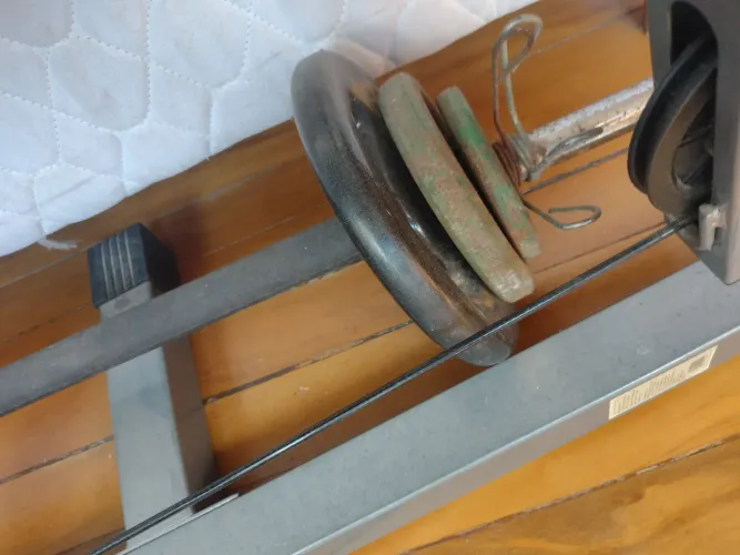 Alteres anilhas total 28kg e barra emborrachada mais 