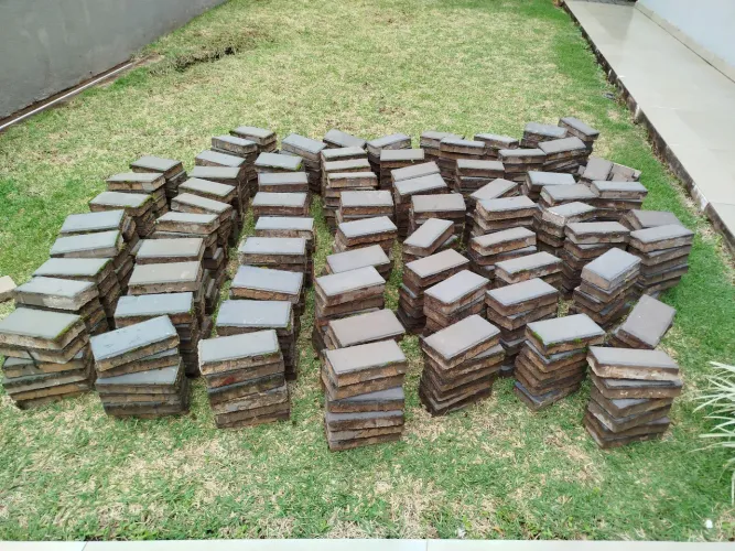 Paver usado 8,5m2 para buscar no universitário