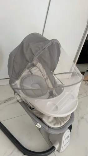 Cadeira de balanço e descanso bebê musical automática maxi baby