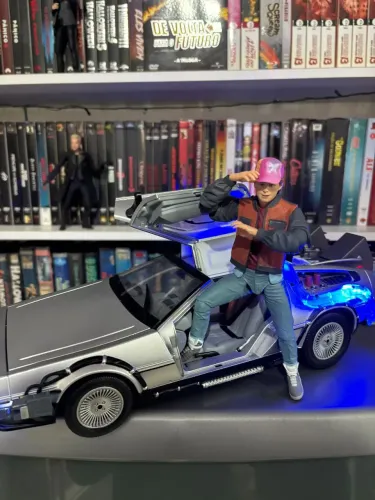 DeLorean Diamond Select 1:15 Hover Conversion Raríssimo Eletrônico De Volta Futuro