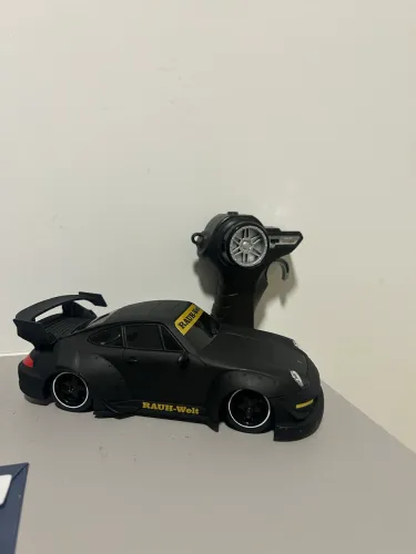 Carrinho de controle remoto