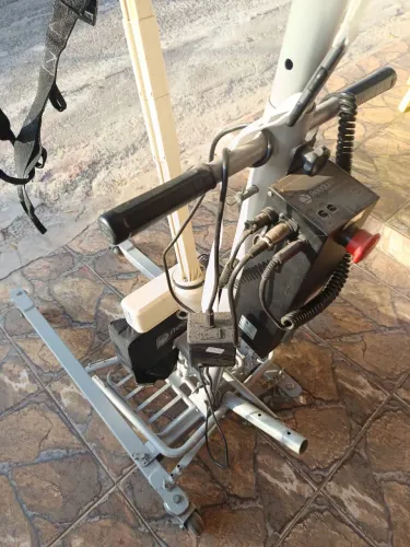 Guincho hospitalar para transporte