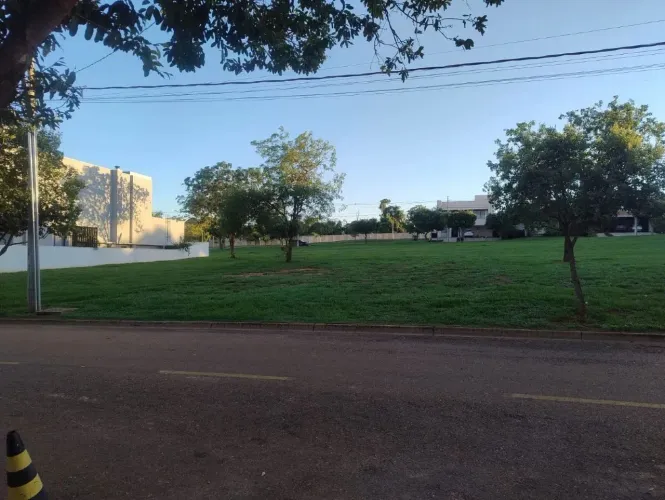 Lote de 567 m² no Condomínio do Bosque II Rondonópolis - Venda R$ 680.400,00
