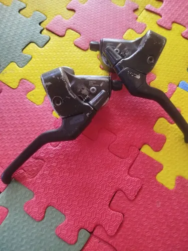 Manetes Shimano Exage 500