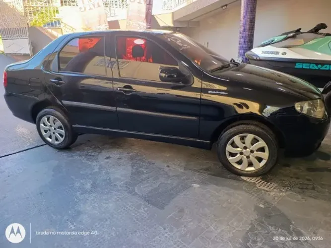 Fiat Siena Celebration 1.0 Fire Flex 8V 4P 2012