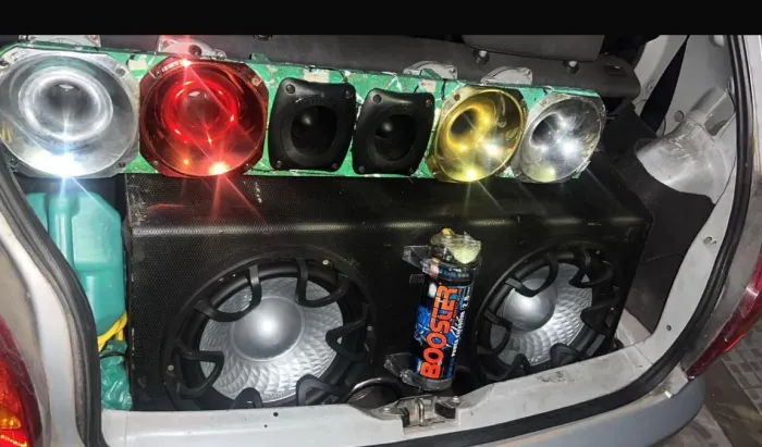 Som automotivo