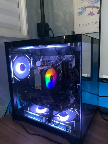 Pc gamer Ryzen 5 5600X + RX 5700XT + 16gb RAM