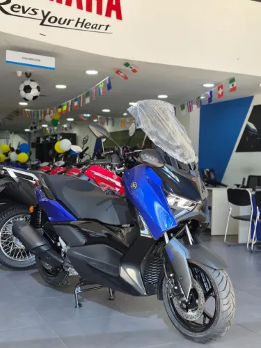 XMAX 300 2027 ABS NO CARTÃO DE CRÉDITO EM ATÉ 21 VEZES COM JUROS NA CASA DE 1% AO MÊS