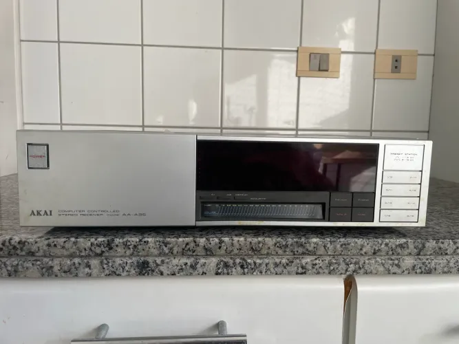 Receiver Aiko / Som Vitage