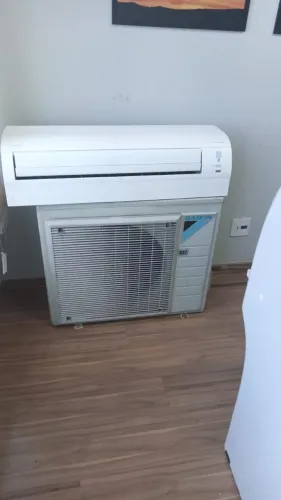 Split Daikin 24000 Btu inverter