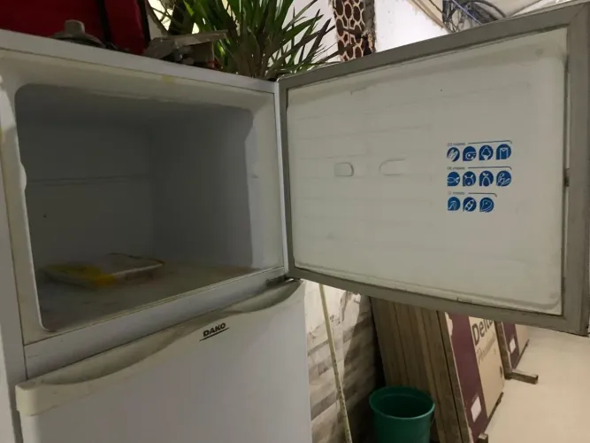 Geladeira super conservada