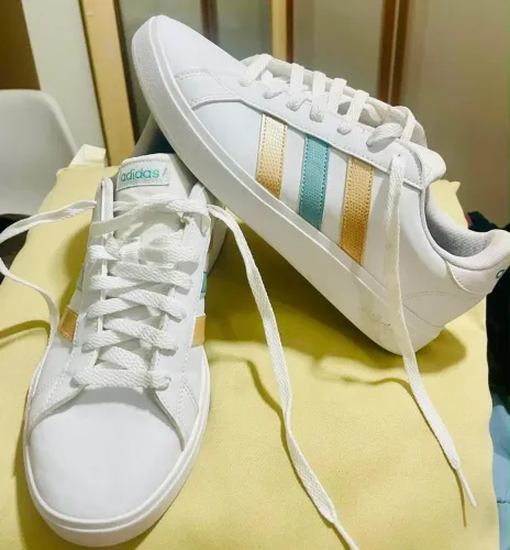 Adidas Grand Court Femino