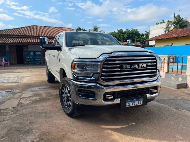 Ram 3500 Limited Longhorn 6.7 TB CD Diesel 2022