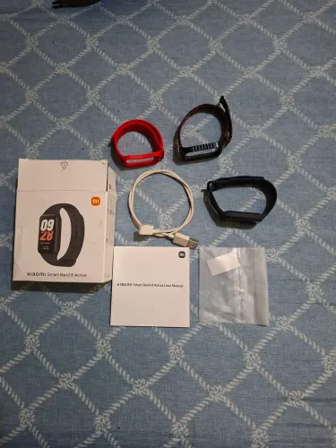 MI BAND 8 active