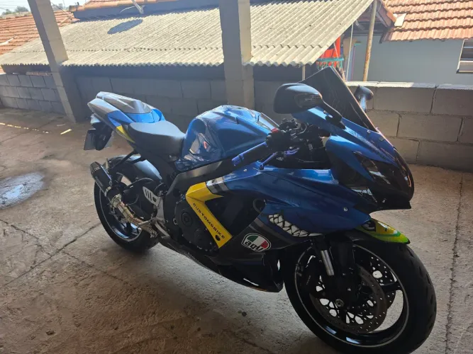 GSX R Srad 750
