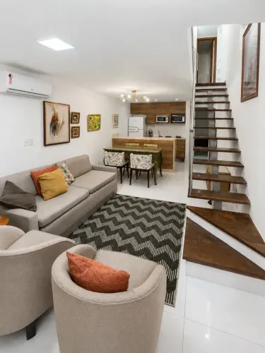 Apartamento - Loft de Alto Padrão Mobiliado no Corredor da Vitória | Mezanino Ampliado