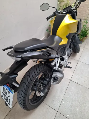 Moto de procedência