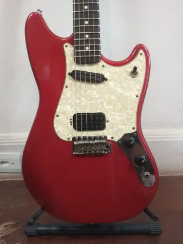 Guitarra Fender Cyclone Made in Mexico