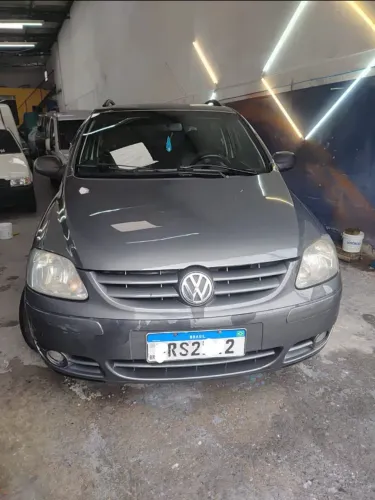 Volkswagen Fox City 1.0mi/ 1.0mi Total Flex 8V 3P 2006