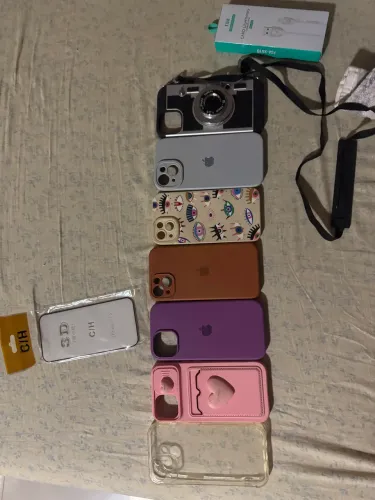 Capas para iPhone 15 + película