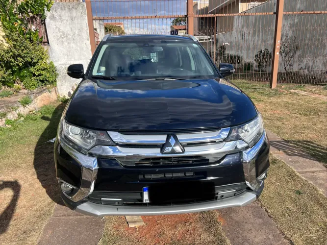 Mitsubishi Outlander Comfort 2.0 16V Aut. 2018