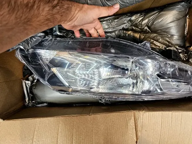 Farol honda city ate 2014 original (novo)