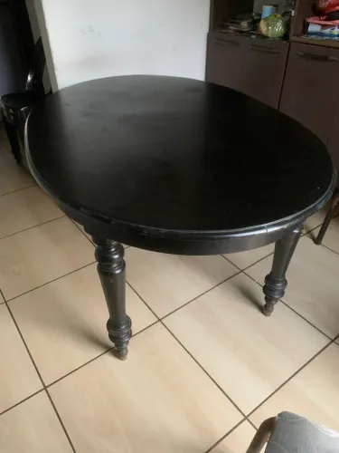 MESA DE MADEIRA MACIÇA