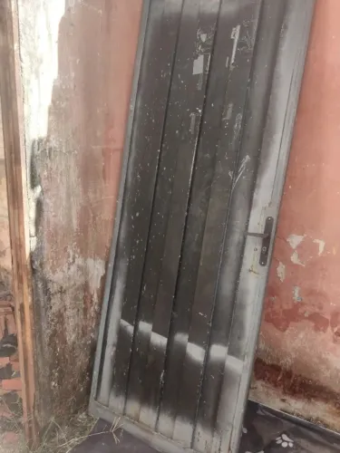 porta de ferro